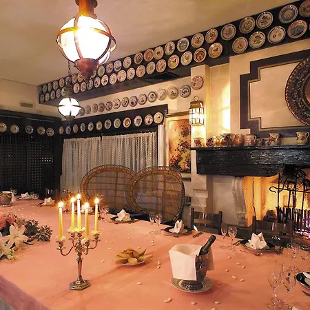 Aqa Palace Ξενοδοχείο 4*