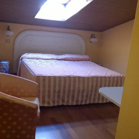 Ξενοδοχείο Aqa Palace Καόρλε